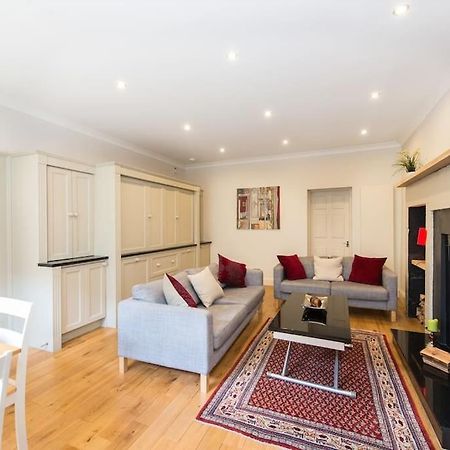 Self Catering , City Centre Apartment With Parking EDI Buitenkant foto