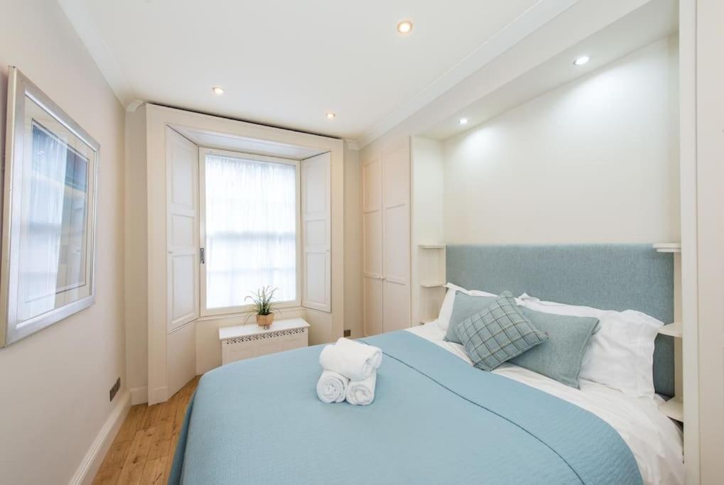 Self Catering , City Centre Apartment With Parking EDI Buitenkant foto